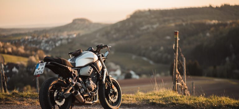Bębnowe układy hamulcowe w motocyklach – co warto o nich wiedzieć?